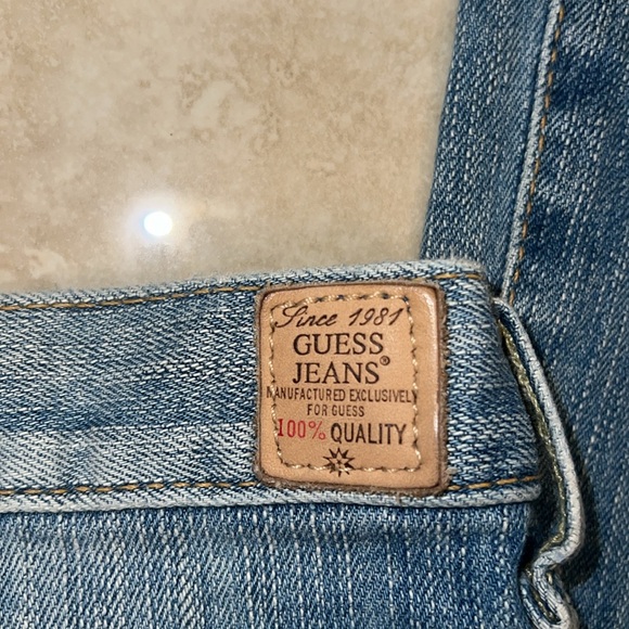 Guess Jeans; Melrose Flare. EUC. Size 29 with stretch. - Picture 4 of 13